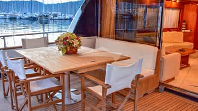 BarbarossaMoratti-SanLorenzo-72 for Charter-Aft-02