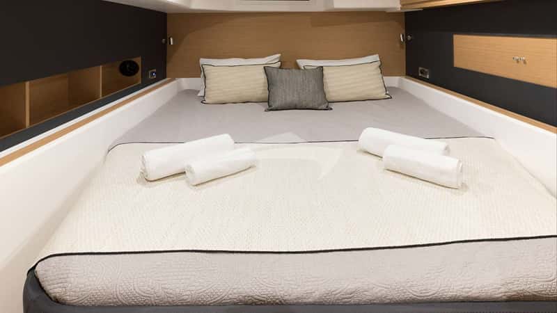 BLUE HORIZON 15m sailing yacht charter, photo 4