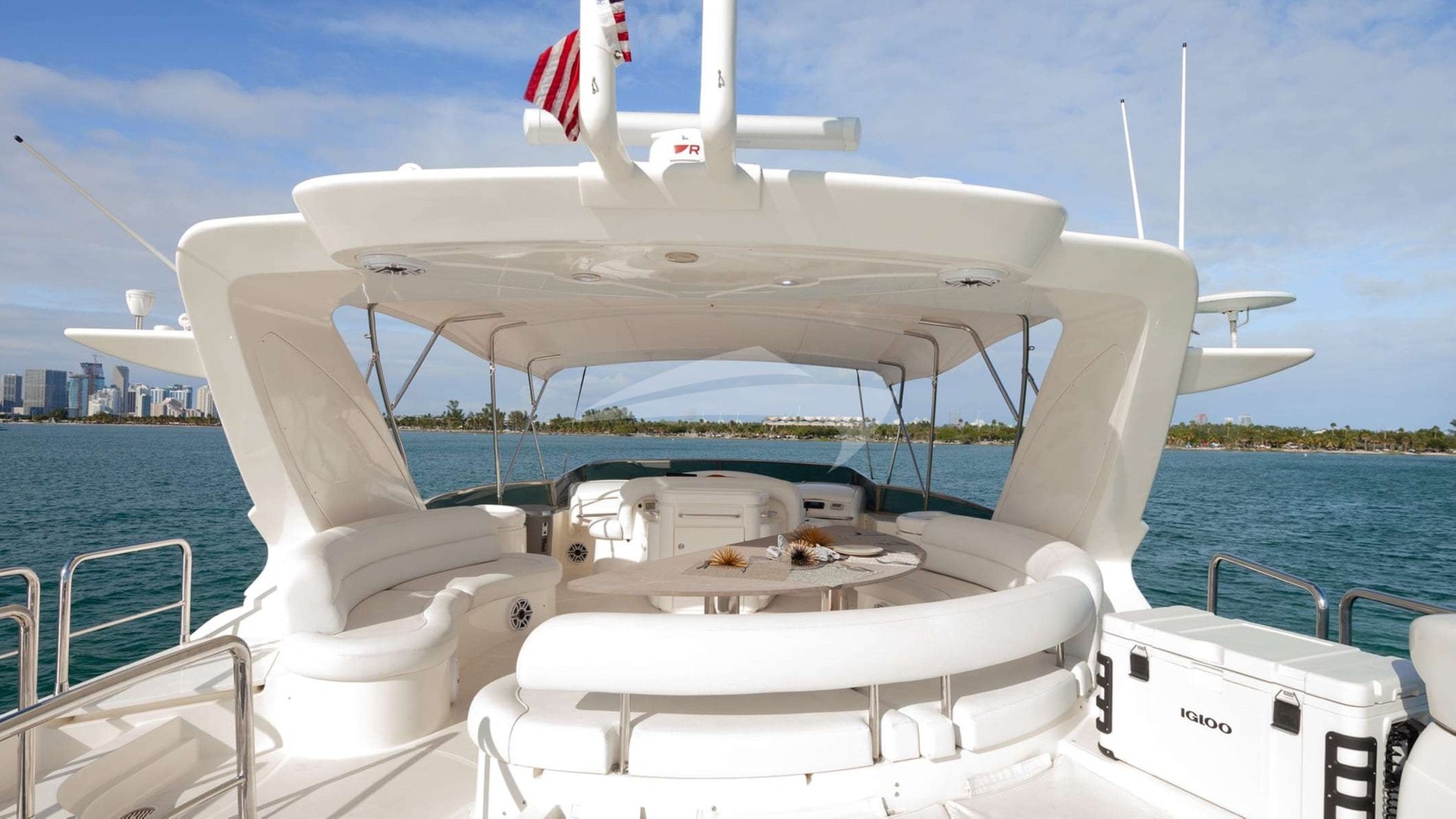 Flybridge