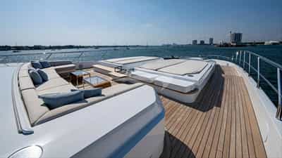 Sun Loungers & Pads