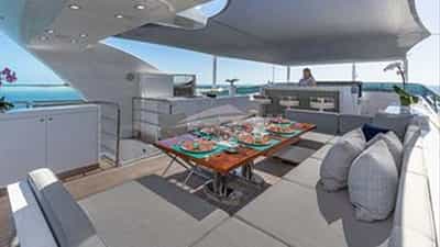 Deck Dining