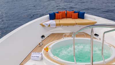 Jacuzzi
