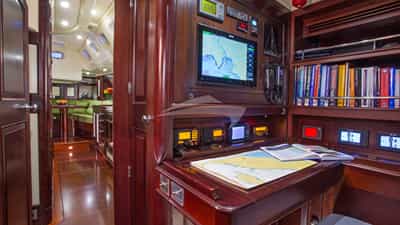 Nav station