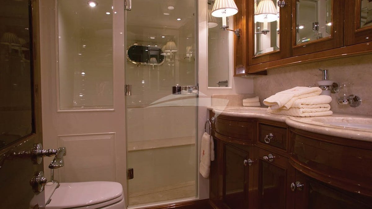 Master ensuite