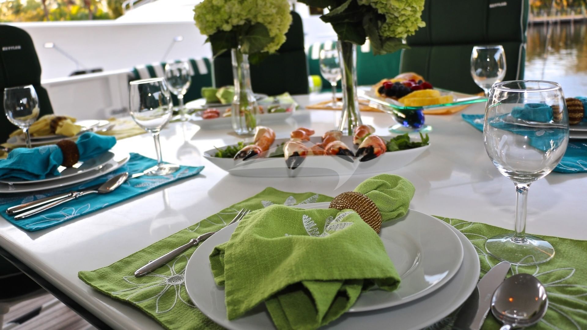 Aft Deck Dining Details