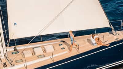 Deck forward