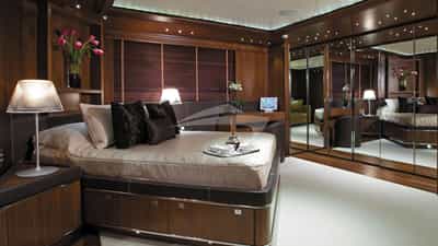Double Cabin