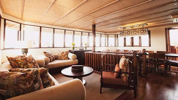 ALILA PURNAMA 46m sailing yacht charter, photo 3