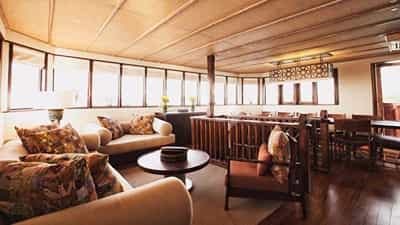 Saloon