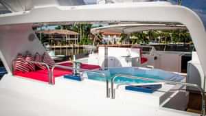 Jacuzzi on Flybridge