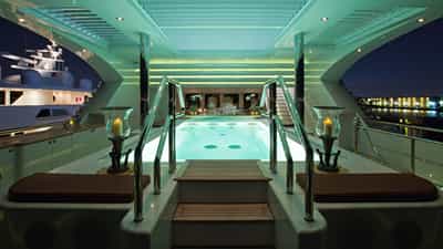 Jacuzzi Deck