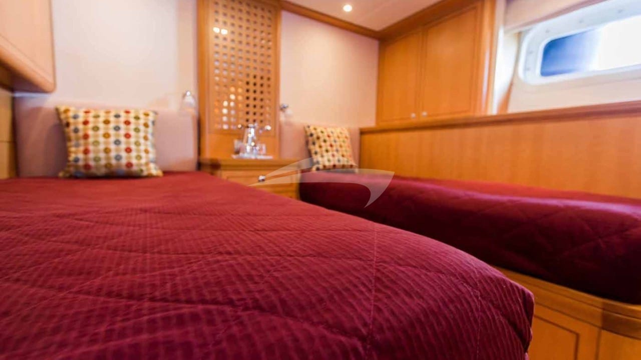 Twin guests cabin (convertible)