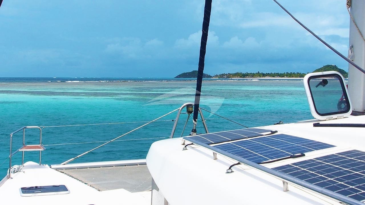 The bow and trampolines on FRENK