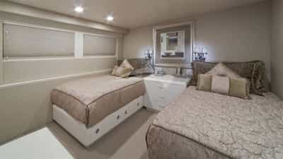 Twin Cabin