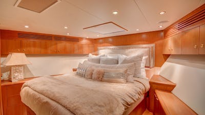 VIP Guest Stateroom, Fwd