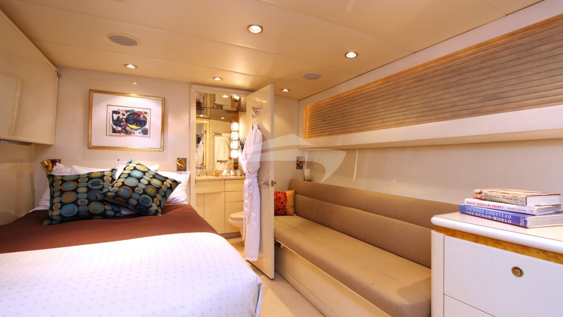 Starboard Guest Stateroom