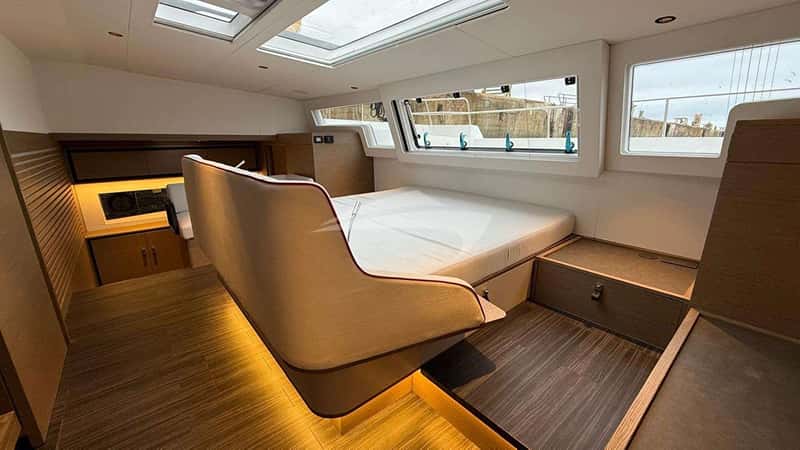XQUISITE HYBRID 18m motor yacht charter, photo 6