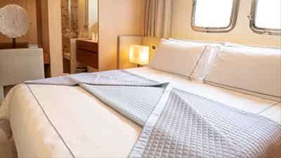 Guest Cabin
