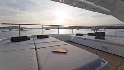 Sundeck Aft