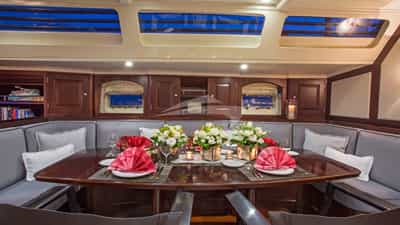 Dining Salon