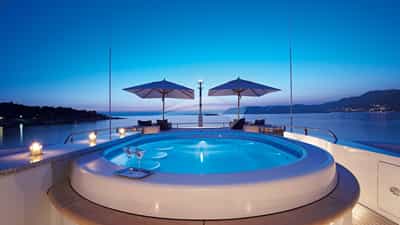 Jacuzzi