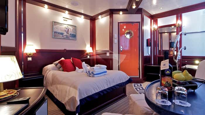RUNNING ON WAVES 64m sailing yacht charter, photo 3
