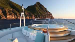 Deck Jacuzzi