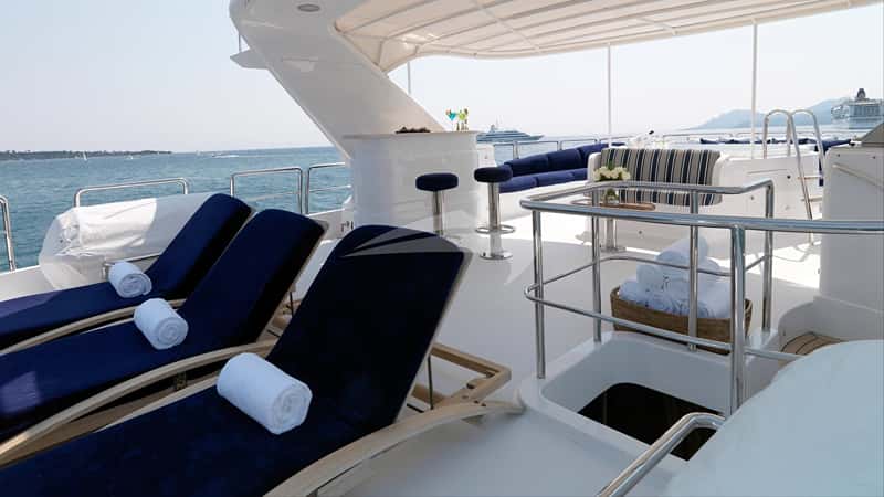 ENCHANTRESS 35m motor yacht charter, photo 2