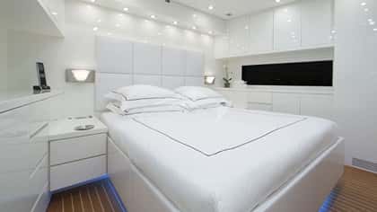 VENTURE 31m motor yacht charter, photo 7
