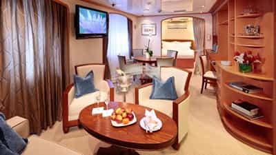 Admiral Suite