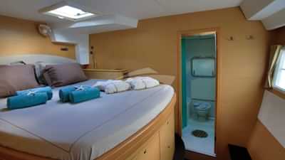 Guest Cabin and Bathroom