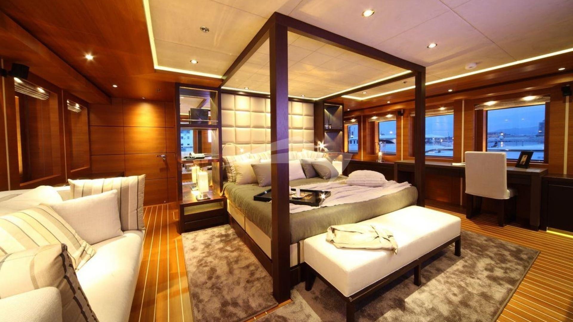 VIP Cabin