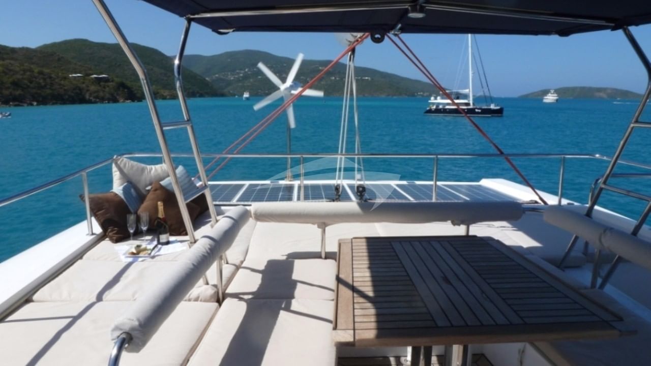 Champagne of the fly bridge