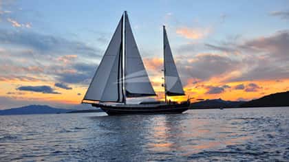 BLUE HEAVEN 30m sailing yacht charter, photo 10