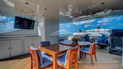 Flybridge