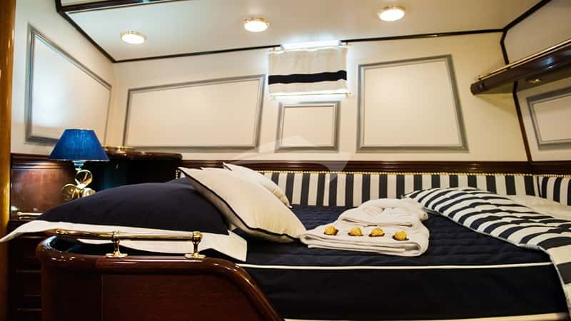 WIND OF CHANGE 29m sailing yacht charter, photo 7