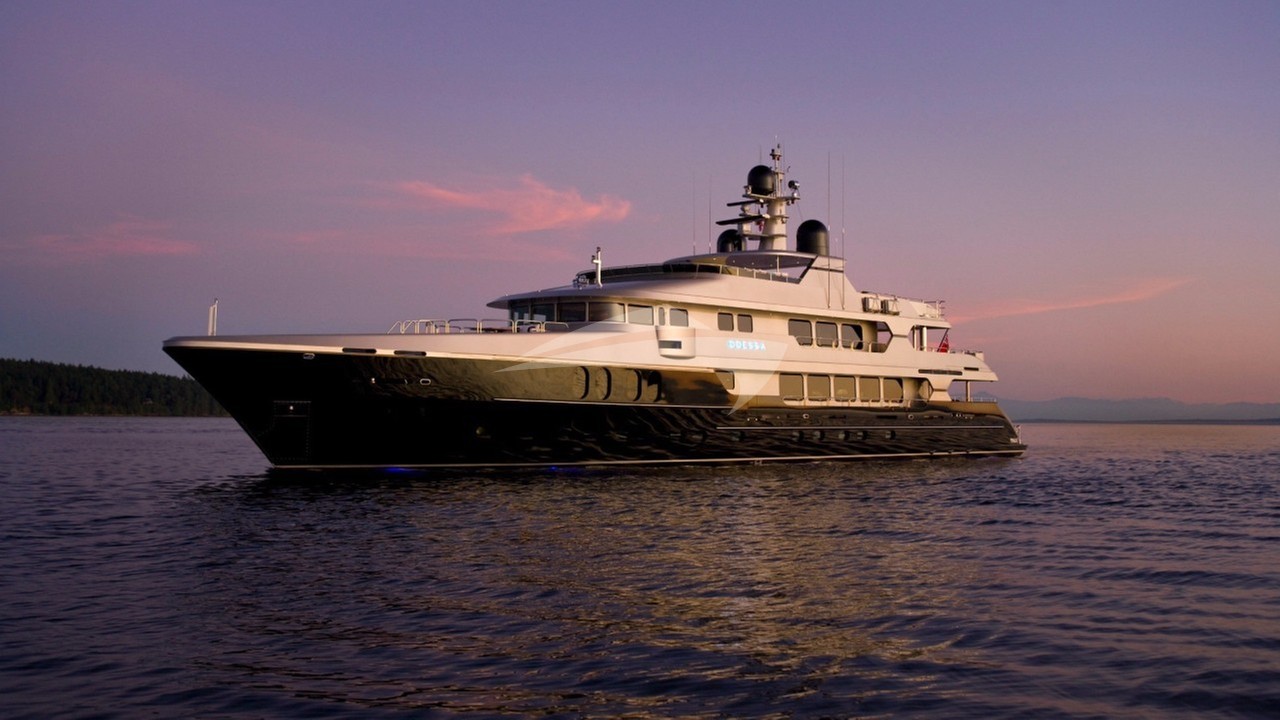 Luxury Yacht Charter Guide to the Great Lakes Charter Index