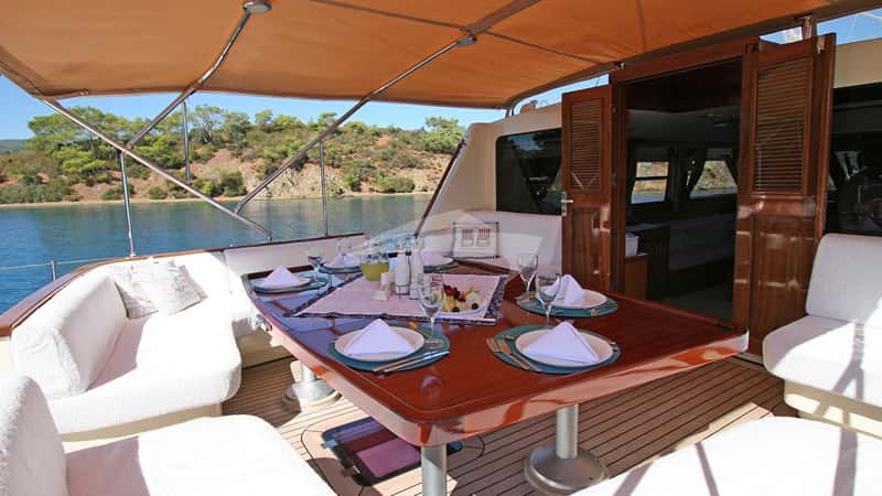 TANGO CHARLIE 26m sailing yacht charter, photo 6