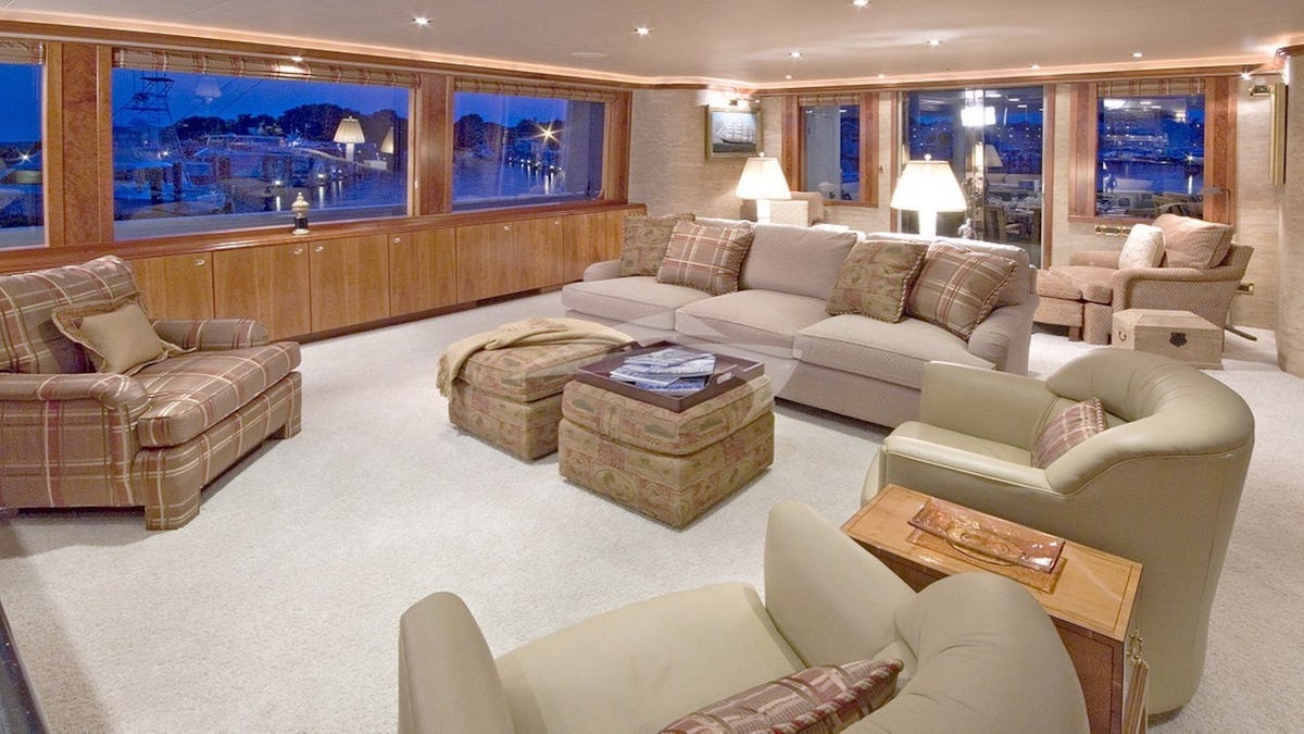 SERENGETI Yacht for Charter