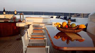 Flying deck al-fresco