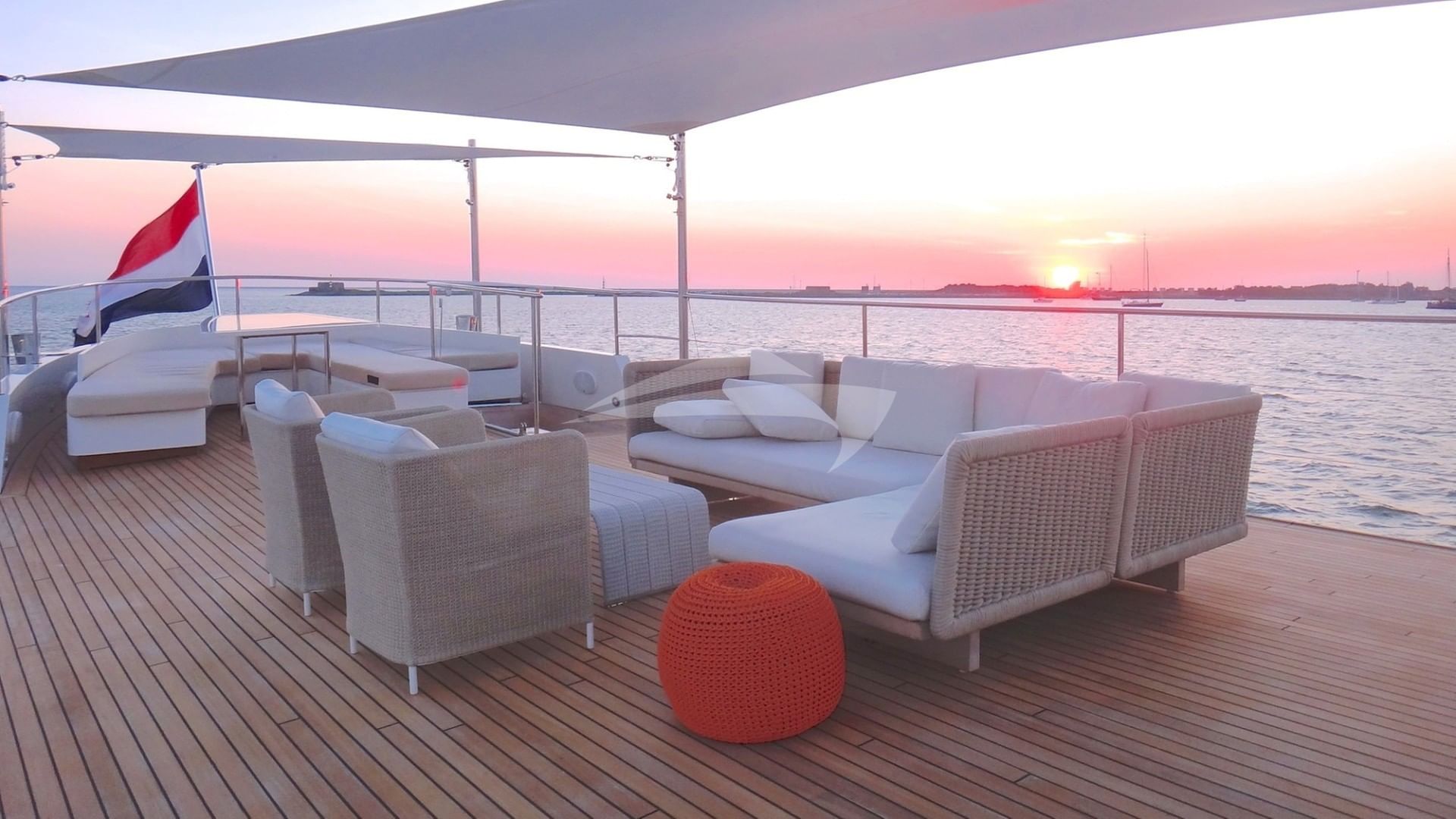 Sun Deck