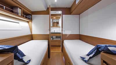 Twin Cabin