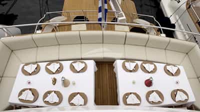 Upper Deck