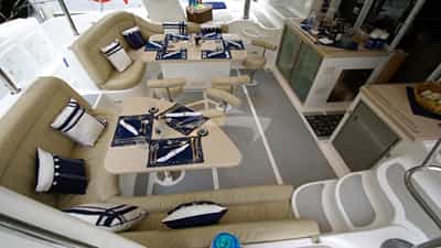 Alfresco dining aft