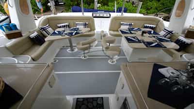 Spacious cockpit