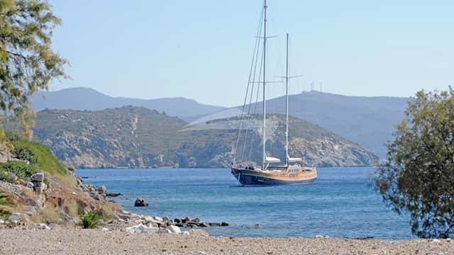 LA BELLA VITA yacht charter photo 5