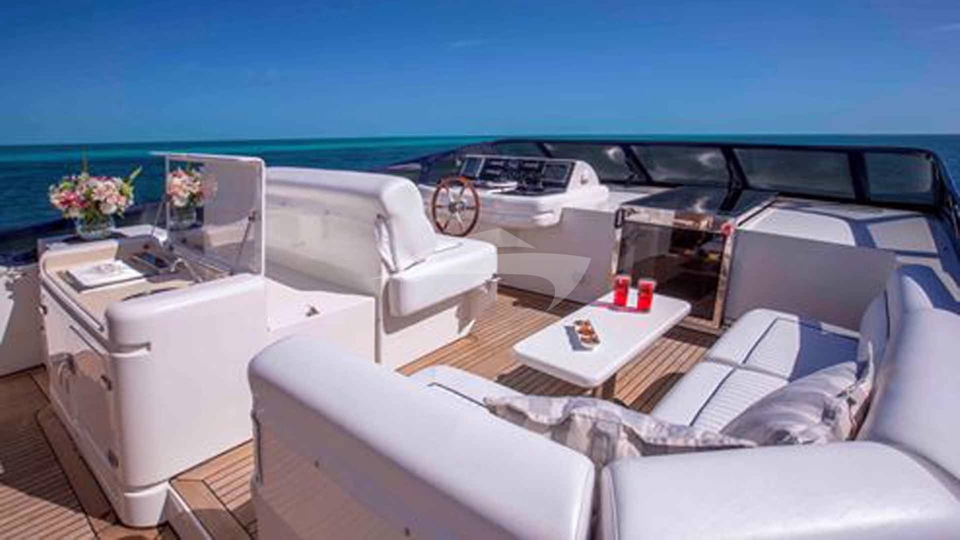 Flybridge Helm Station