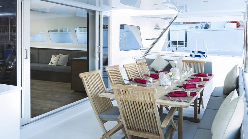 Aft dining area