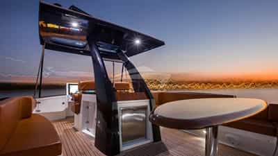 Top Deck