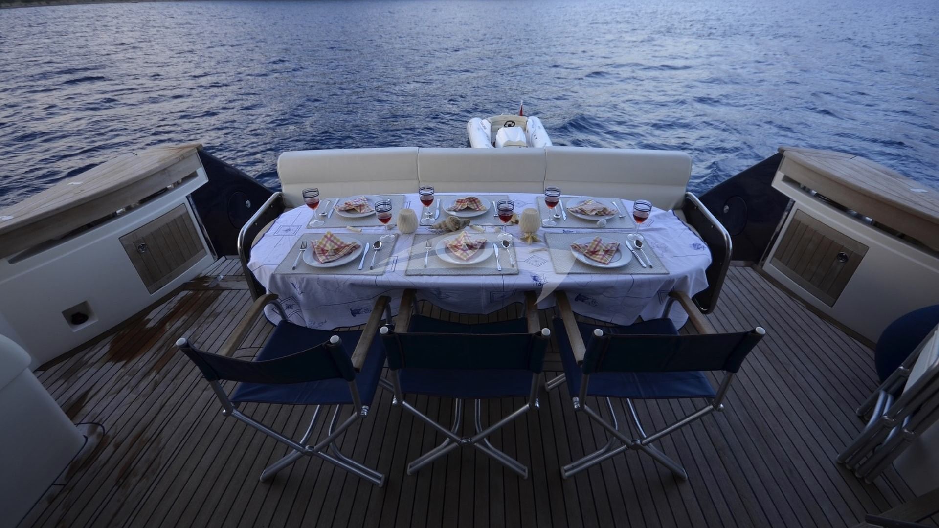Aft Deck Dining